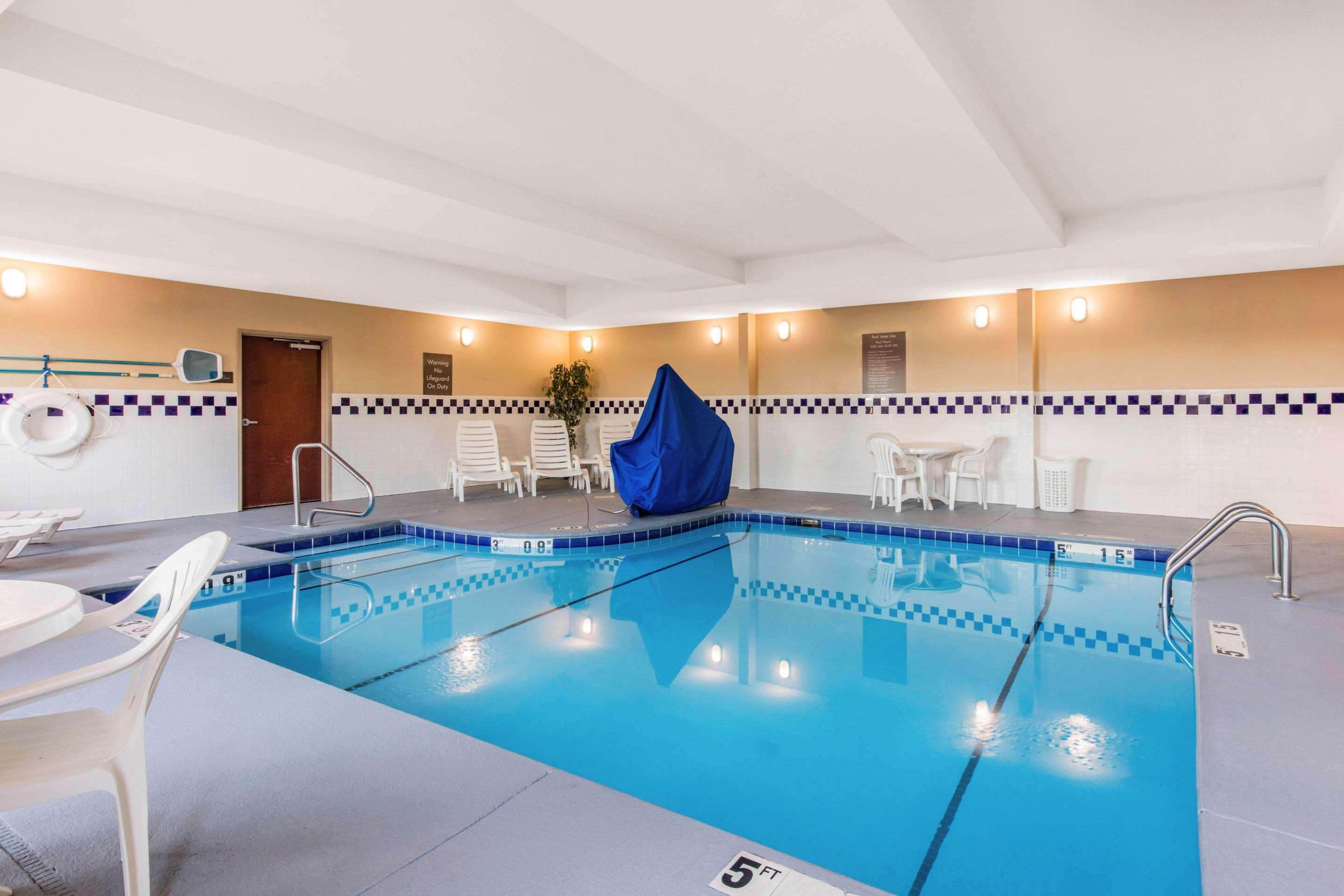 Comfort Suites Tuscaloosa Near University Экстерьер фото