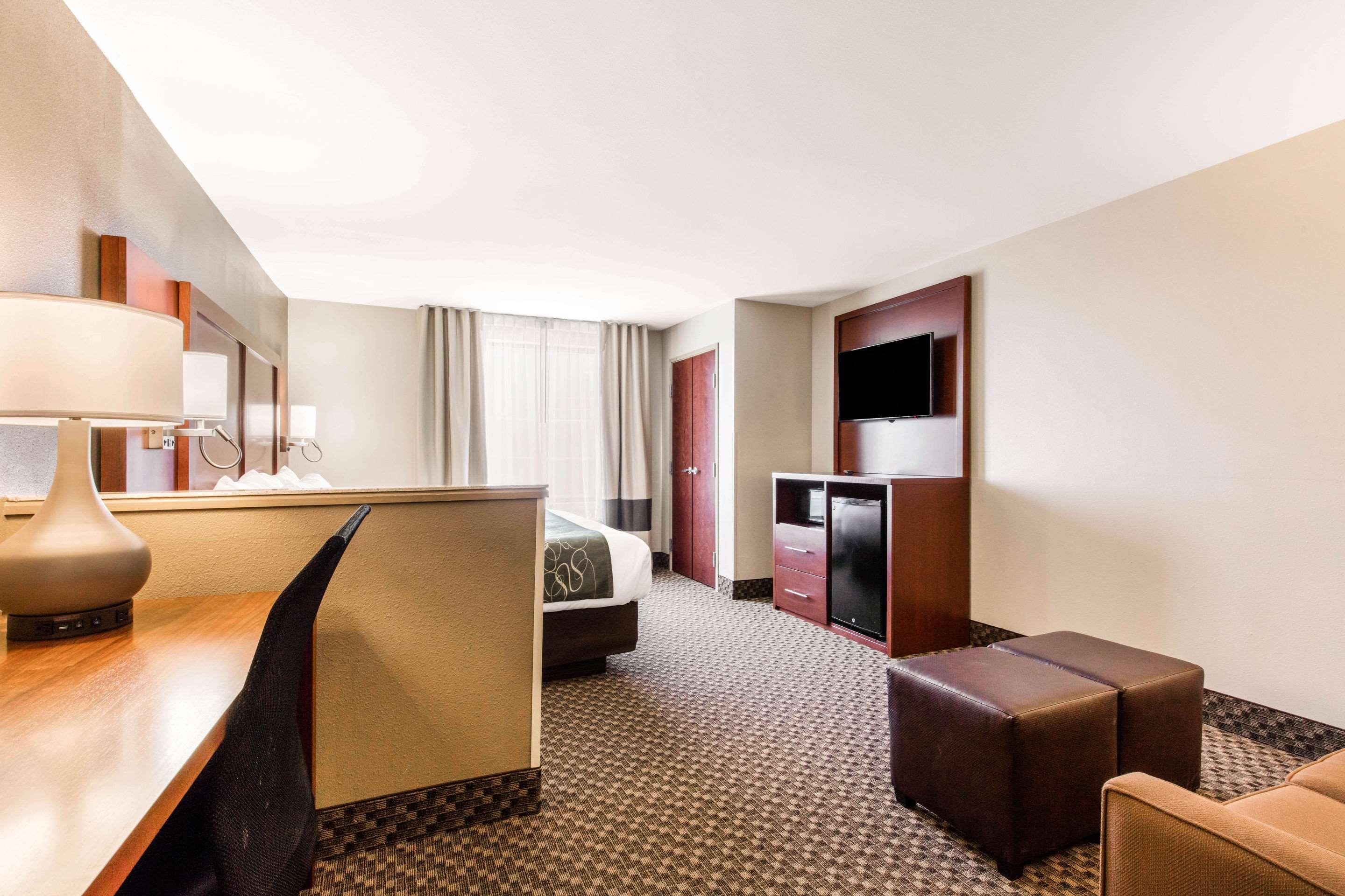 Comfort Suites Tuscaloosa Near University Экстерьер фото