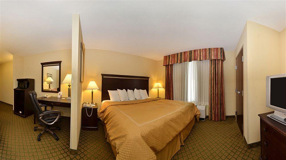 Comfort Suites Tuscaloosa Near University Экстерьер фото