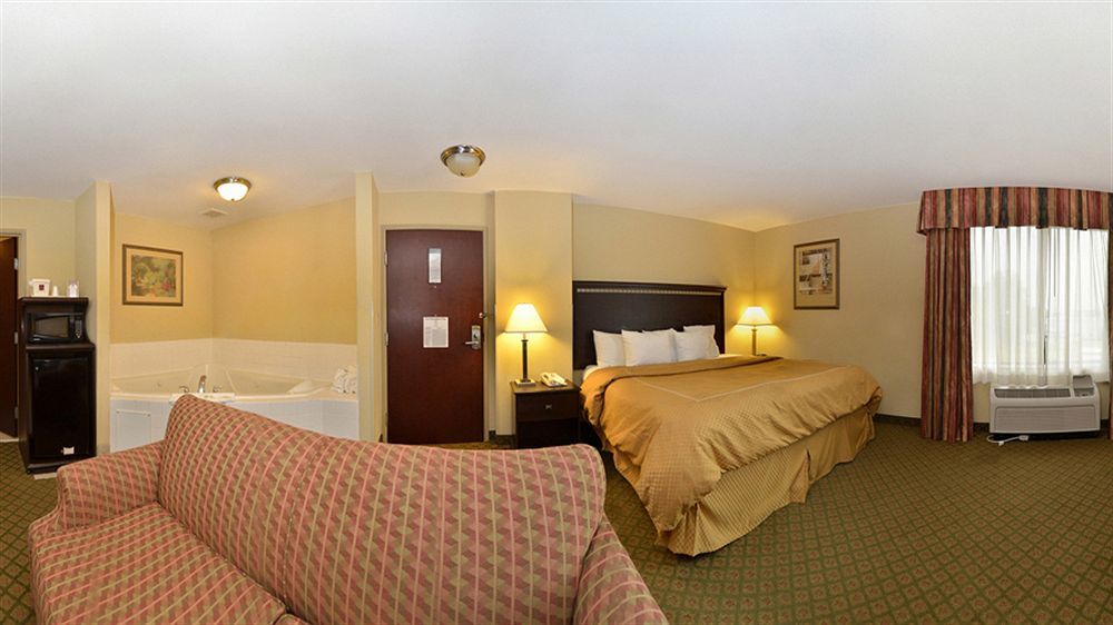 Comfort Suites Tuscaloosa Near University Экстерьер фото