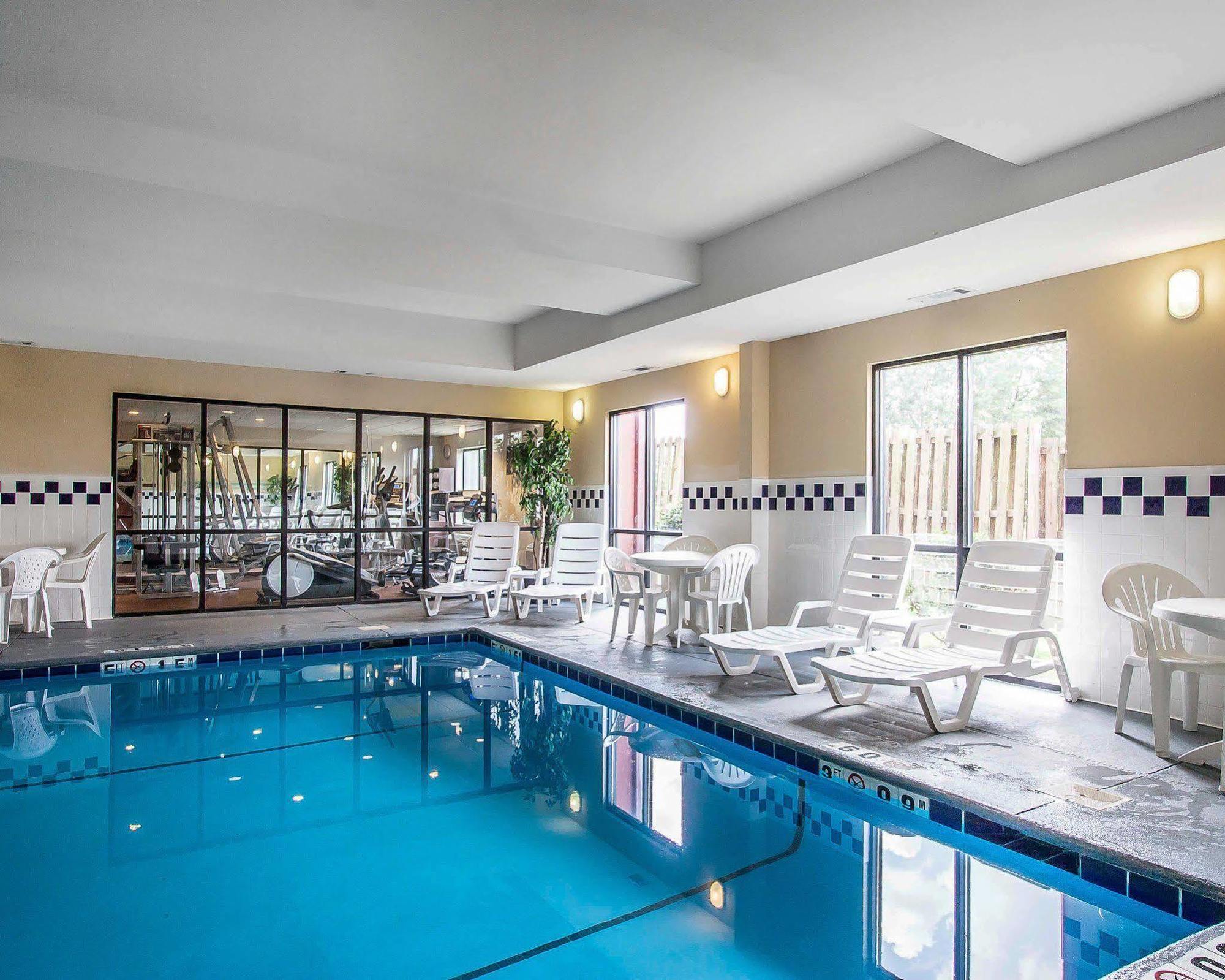 Comfort Suites Tuscaloosa Near University Экстерьер фото
